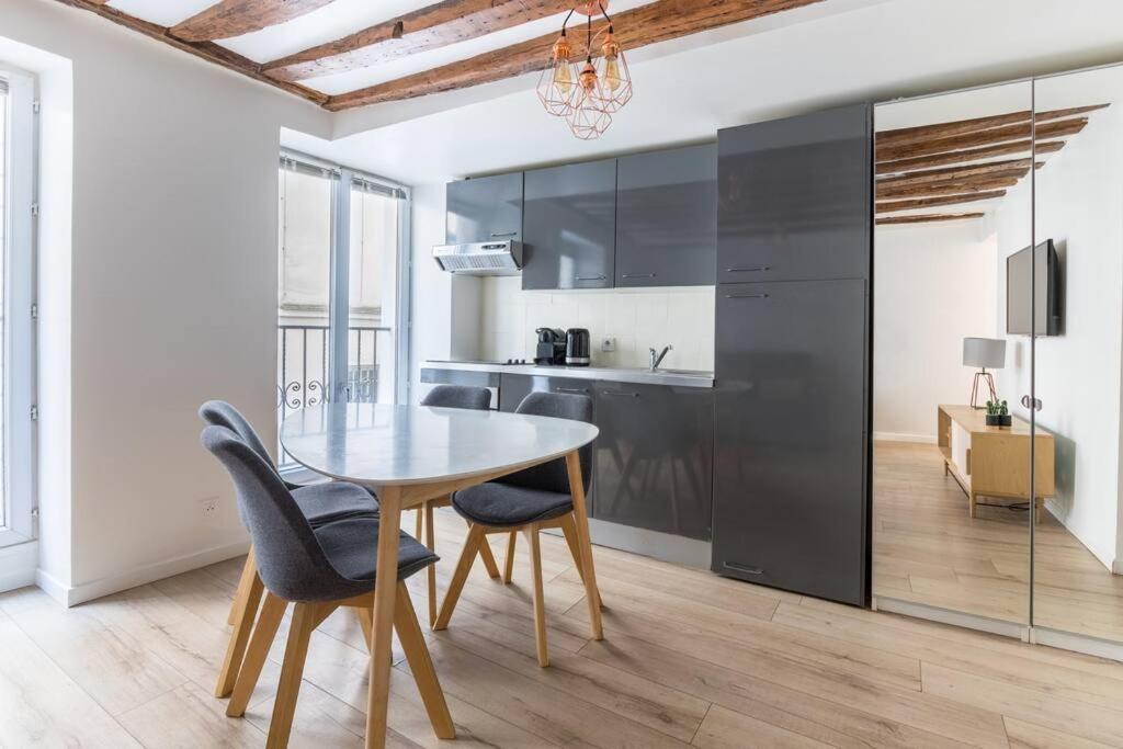 Home Suite Home Grands Boulevards - 11 - Paris Luaran gambar